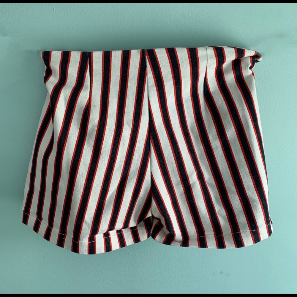 GIRLS Striped shorts from Laura V in Colombia.